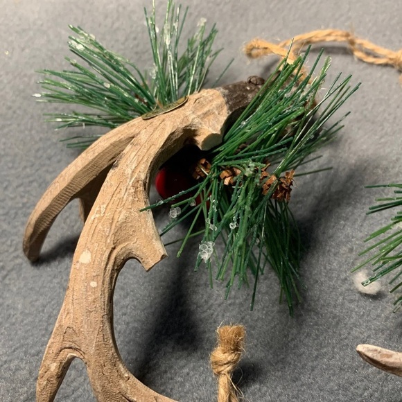 Set of (4) Deer 🦌 Antler Ornaments - Picture 3 of 3